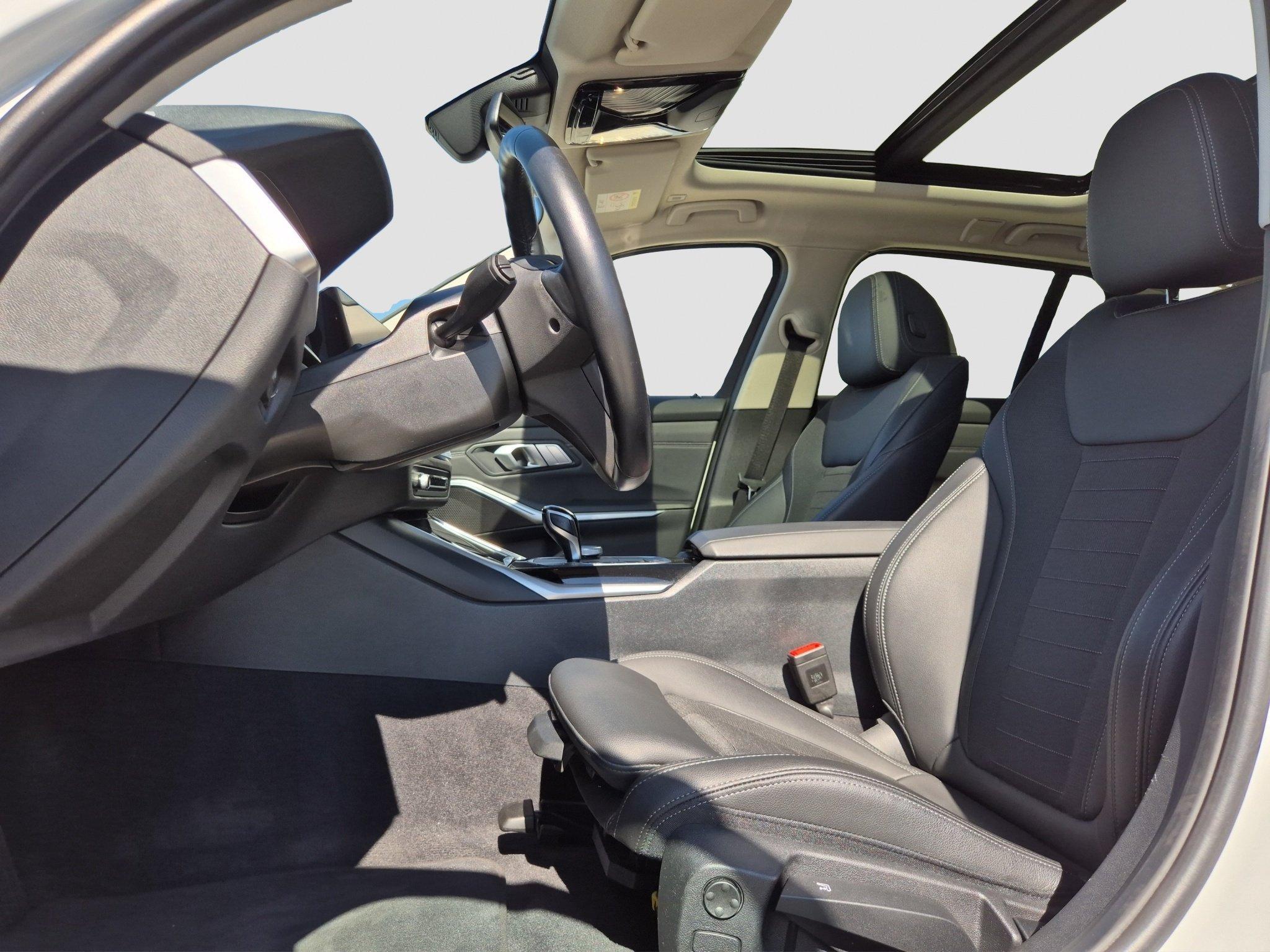 BMW 330 330d Touring xDrive