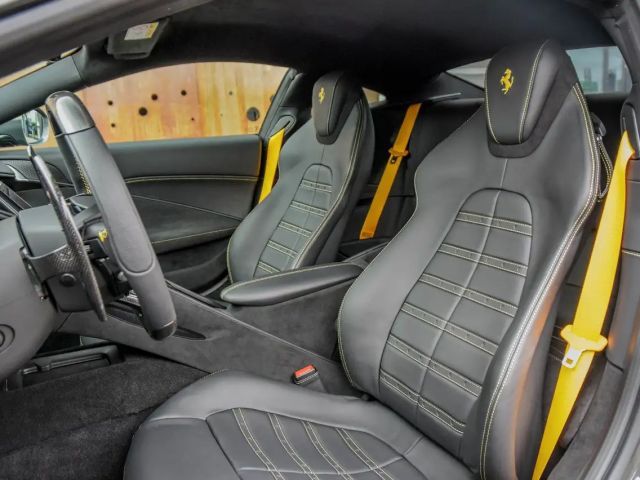 Ferrari Roma *NOVITEC*F. ADAS*MAGNE*P.DISPLAY*SMARTPHONE