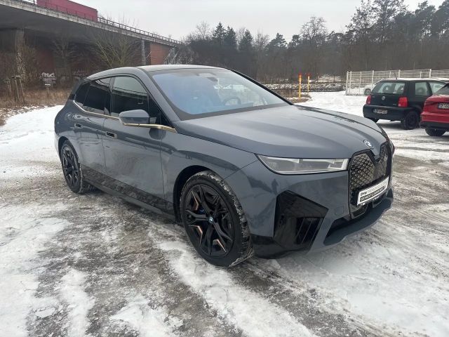 BMW iX xDrive50