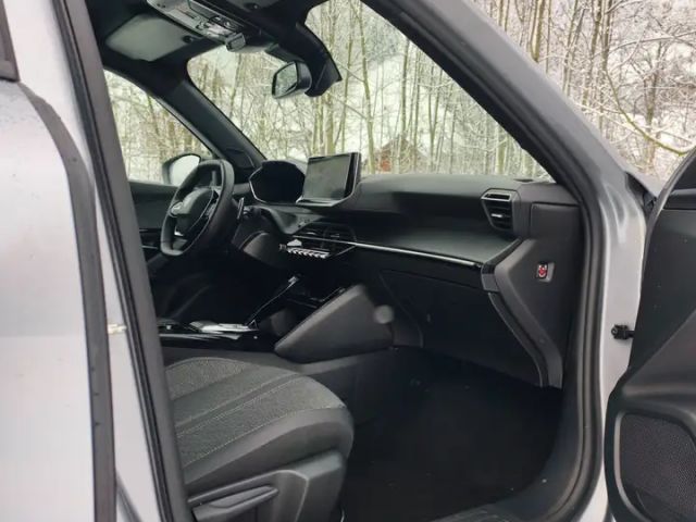 Peugeot 2008 Allure Pack Hybrid