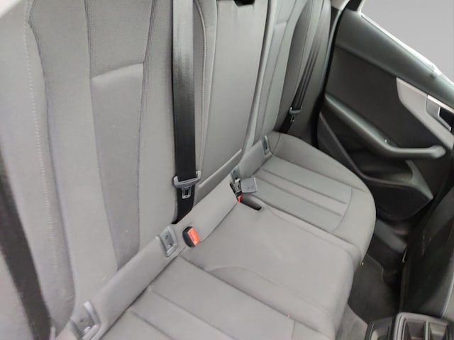 Audi A4 35 TDI Avant S-Tronic