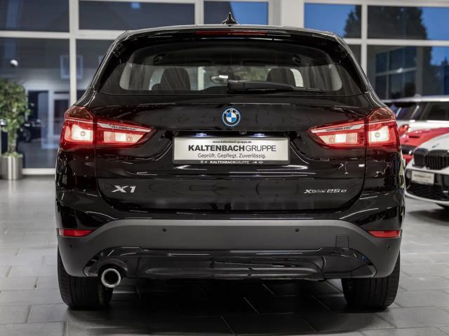 BMW X1 Advantage pakket xDrive