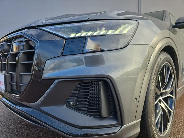 Audi SQ8 TFSI V8 MATRIX PANO HuD B&O AHK 22"