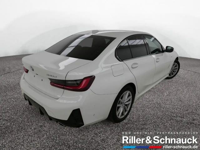 BMW 320 320d M-Sport Sedan xDrive