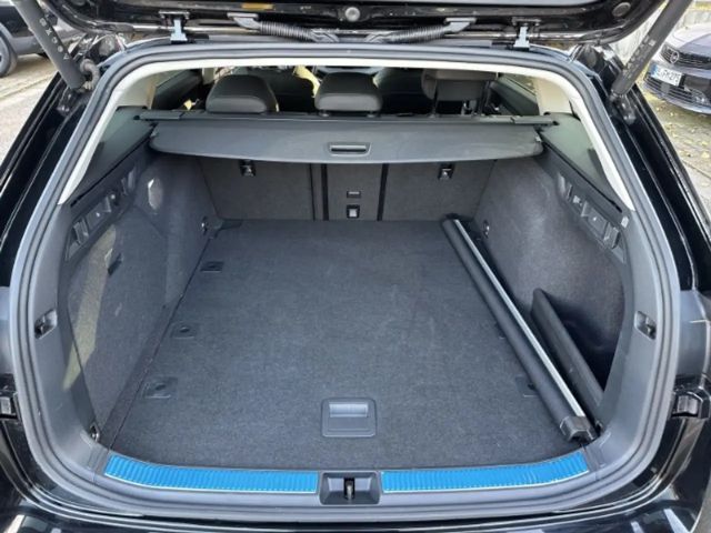 Skoda Superb 2.0 TDI Combi