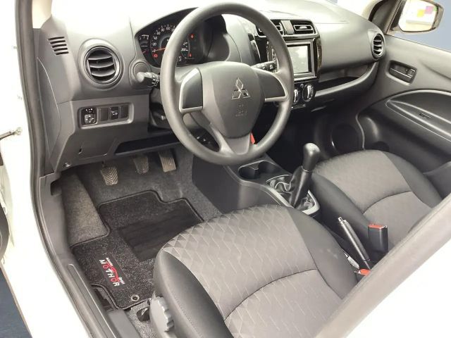 Mitsubishi Space Star Star