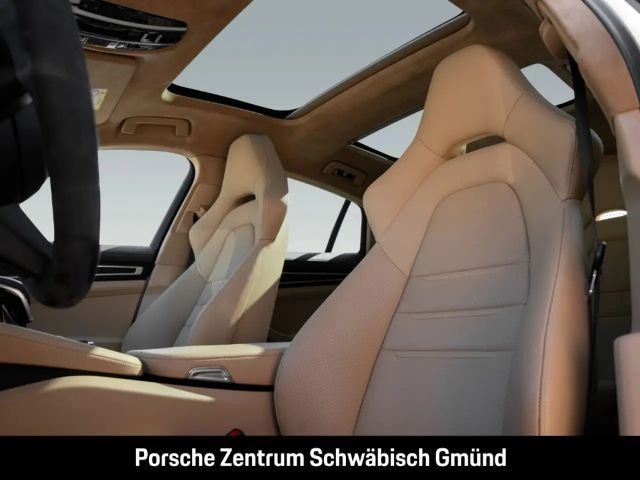 Porsche Panamera GTS