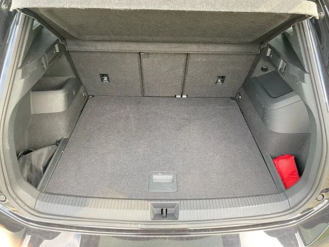 Volkswagen Tiguan 1.5 TSI DSG R-Line