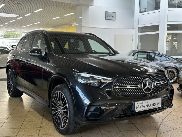 Mercedes-Benz GLC 220 4MATIC AMG Line GLC 220 d