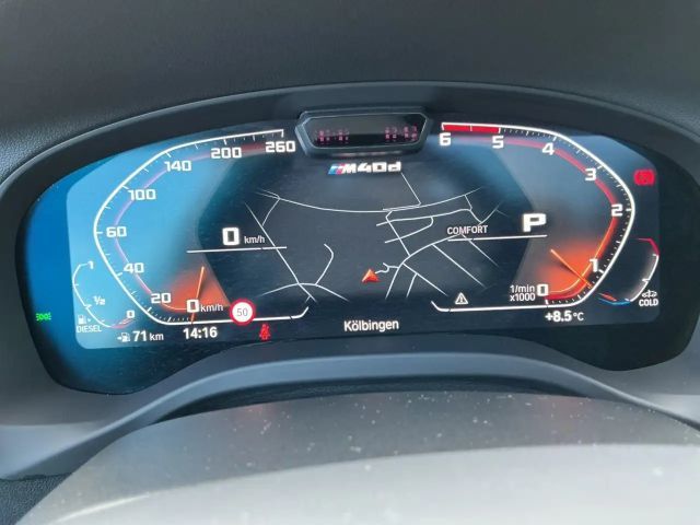 BMW X3 40d Head-Up HiFi DAB WLAN AHK