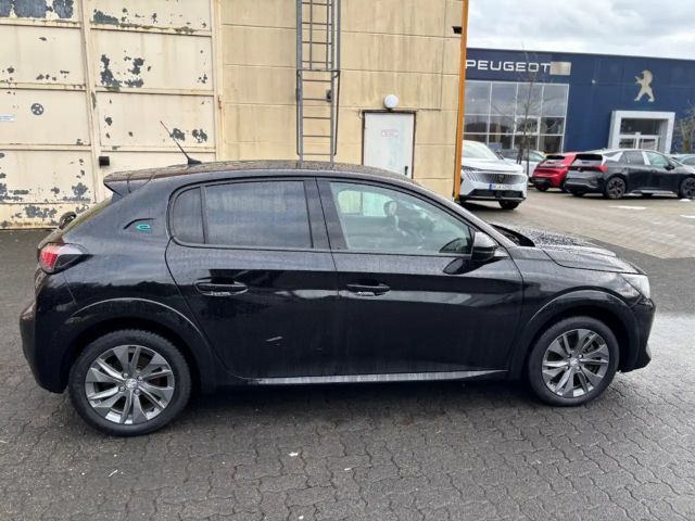 Peugeot 208 Allure Pack