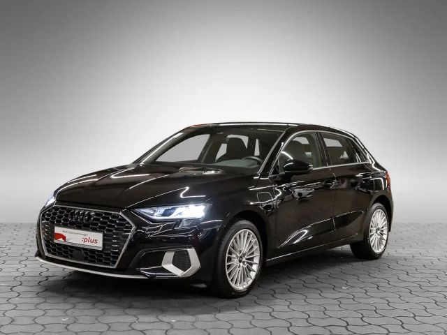 Audi A3 40 TFSI Hybride Sedan