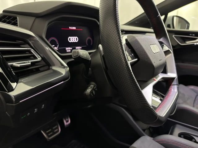 Audi Q4 e-tron Business Quattro