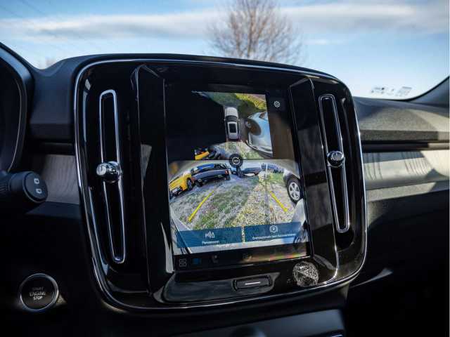 Volvo XC40 Dark Plus