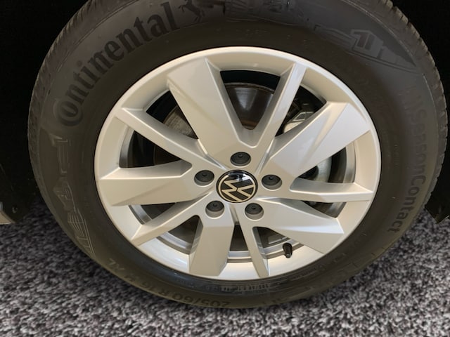 Volkswagen Caddy Caddy 2,0 TDI *NAVI*AHK*R-CAM*GRA*SHZ*DAB*ALU*