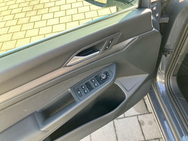 Volkswagen Golf 1.5 eTSI DSG Golf VIII