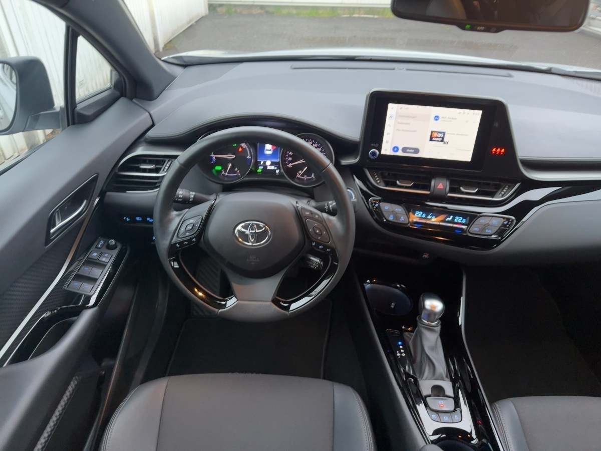 Toyota C-HR 5-deurs Bi-Tone Team D