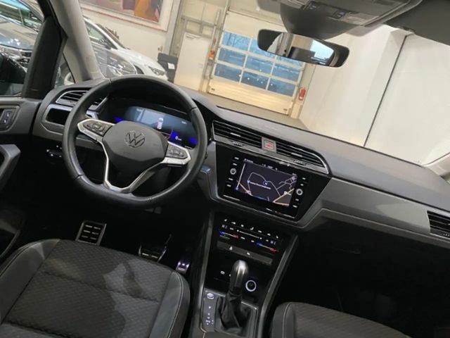 Volkswagen Touran 1.5 TSI DSG