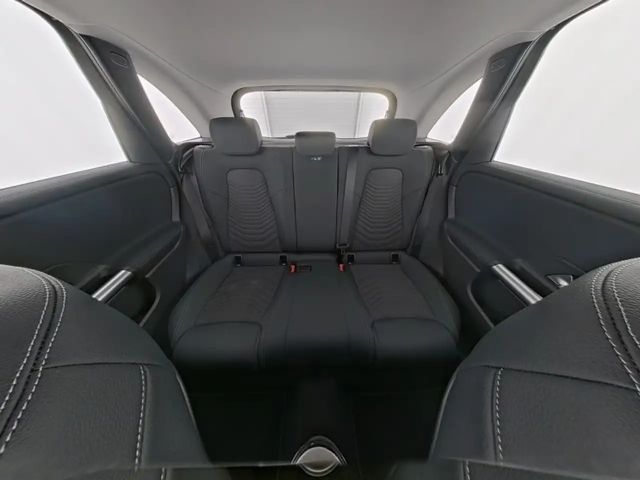 Mercedes-Benz B 180 Progressive Sedan