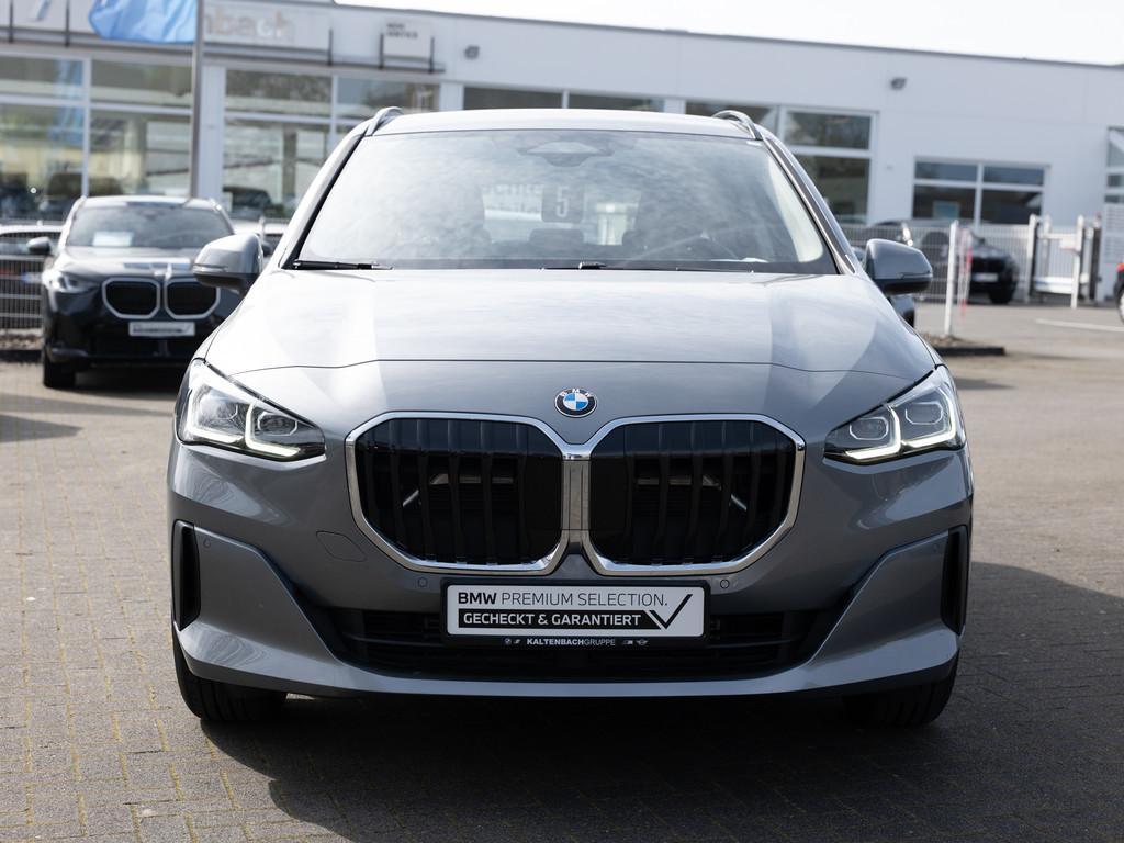 BMW 220 220i Active Tourer