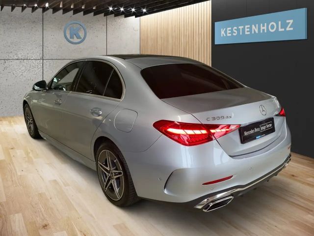 Mercedes-Benz C 300 AMG Line Sedan