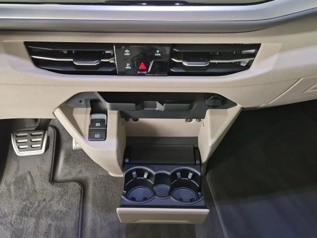 Volkswagen Multivan DSG T7