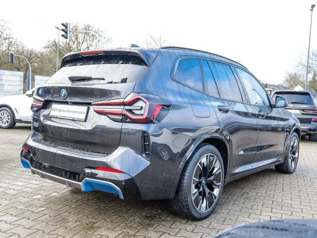 BMW iX3 Impressive iX3