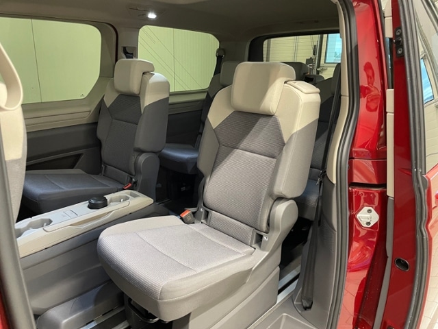 Volkswagen Multivan 2.0 TDI DSG Lang T7