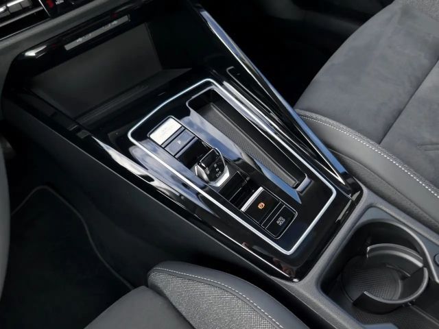 Volkswagen Golf 1.5 eTSI DSG Golf VIII Style