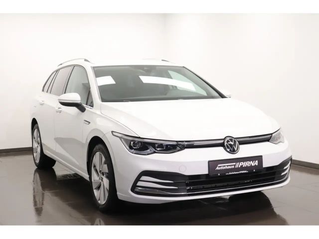 Volkswagen Golf 1.5 TSI Golf VIII Style Variant