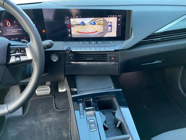 Opel Astra GS-Line Grand Sport