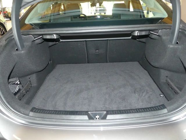 Mercedes-Benz A 200 Progressive