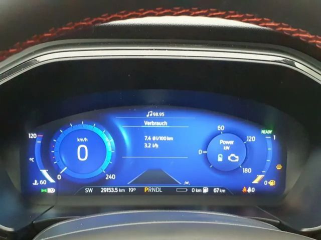 Ford Kuga Plug in Hybrid ST Line X