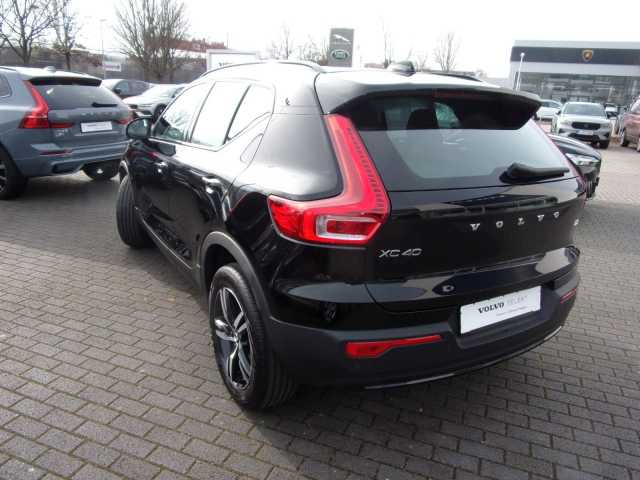 Volvo XC40 Dark Plus