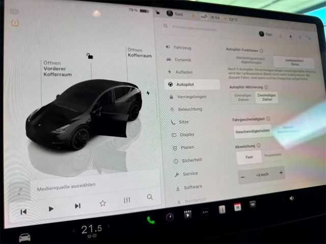 Tesla Model Y AWD Performance