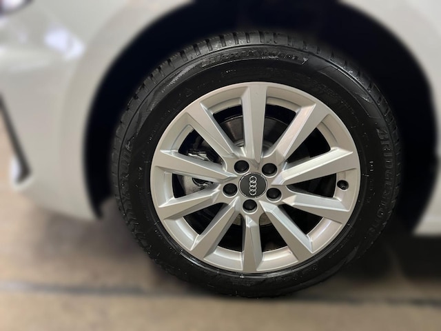 Audi A1 30 TFSI S-Line S-Tronic Sportback