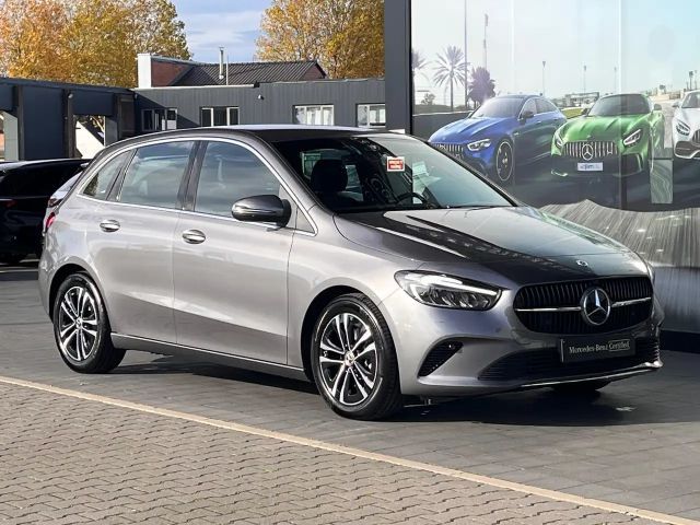 Mercedes-Benz B 180 Luxury Line