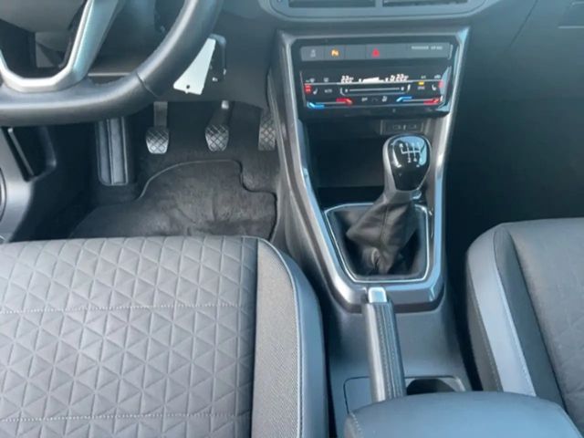 Volkswagen T-Cross 1.0 TSI Style