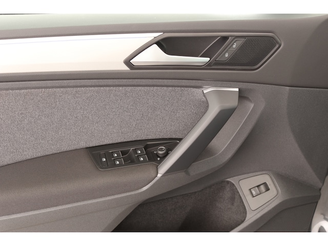 Volkswagen Tiguan 1.5 TSI Move LED KAMERA NAVI ACC PDC DAB APP LENKRADHZG ALU