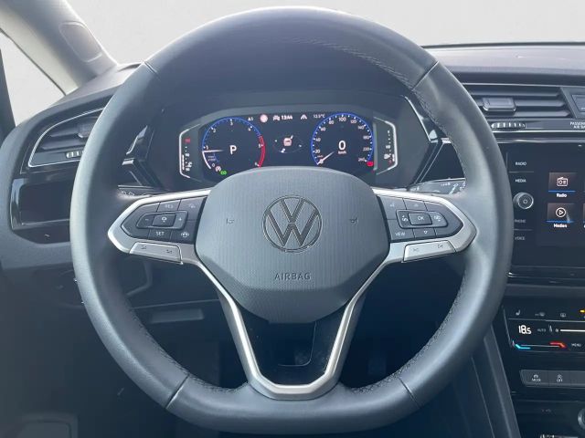 Volkswagen Touran DSG Highline R-Line