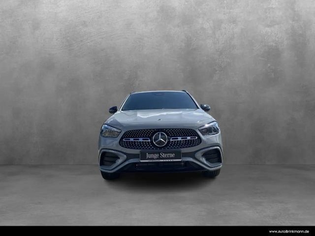 Mercedes-Benz GLA 200 4MATIC AMG Line GLA 200 d