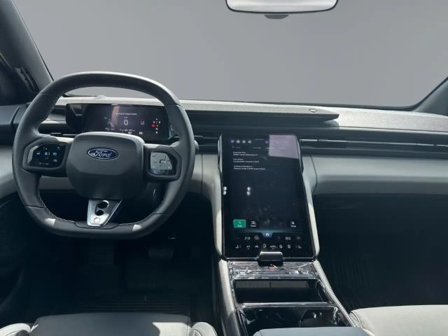 Ford Capri Premium RWD