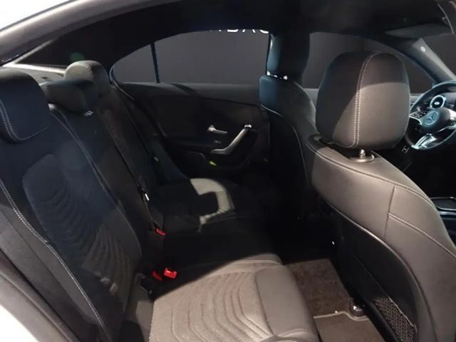 Mercedes-Benz A 180 Progressive