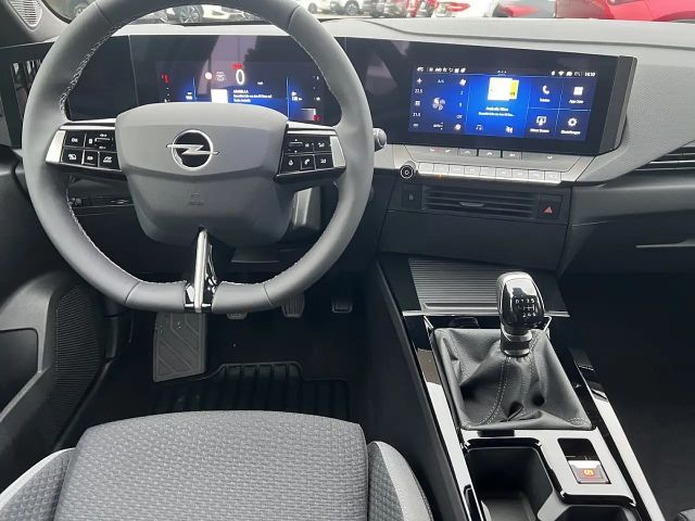 Opel Astra Business Edition Turbo business+