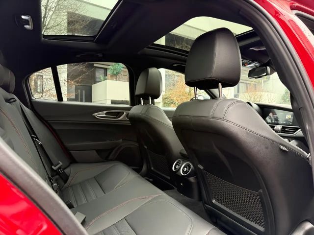 Alfa Romeo Giulia Q4