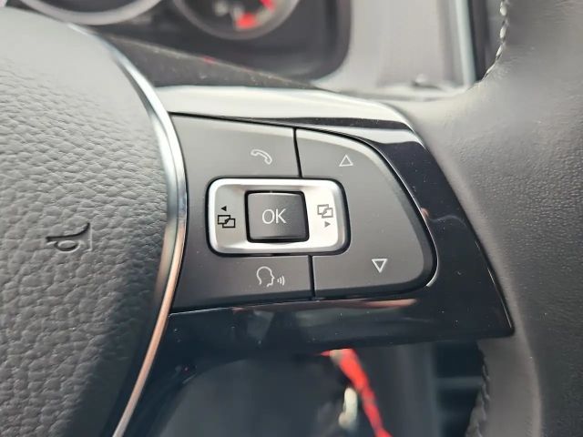 Volkswagen up! Active