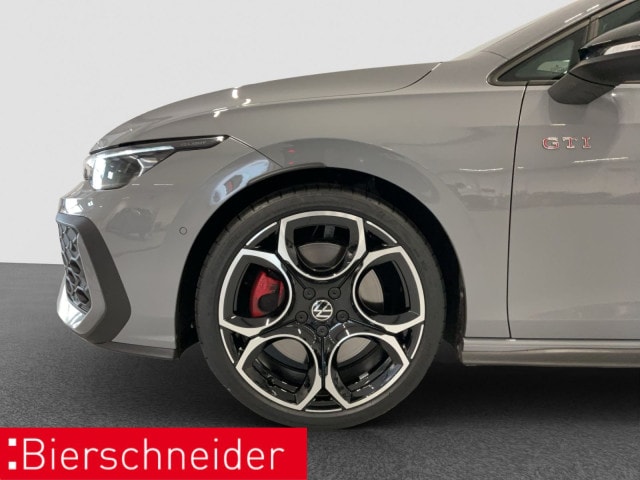 Volkswagen Golf 2.0 TSI DSG GTI