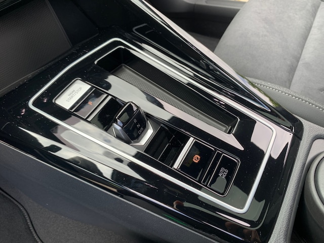 Volkswagen Golf 1.5 eTSI DSG