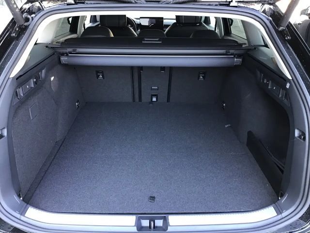 Skoda Superb Selection iV