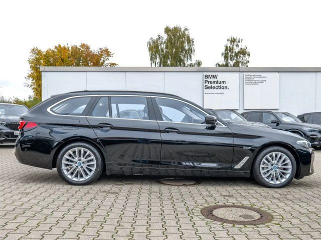 BMW 530 530e Luxury Line